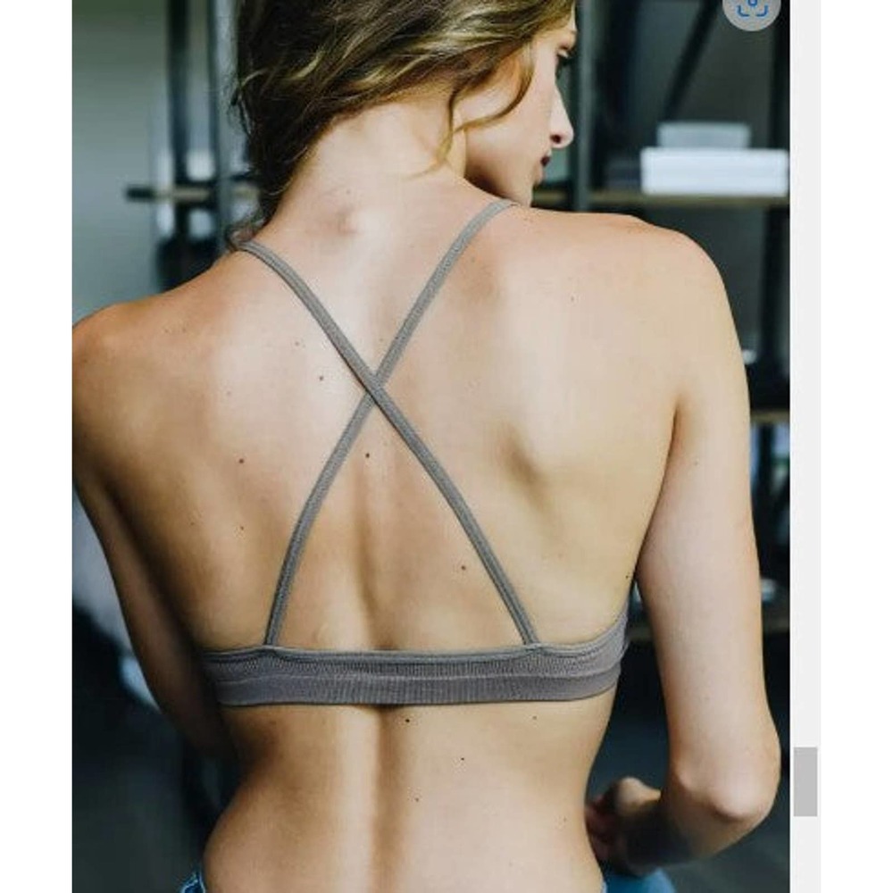 Mocha White Crochet Lace High Neck Bralette - Picture 3 of 4